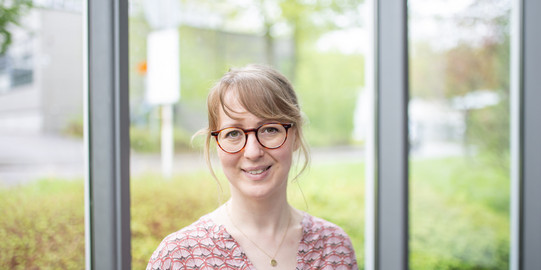 Porträtfoto Dr. Maria Verena Peters